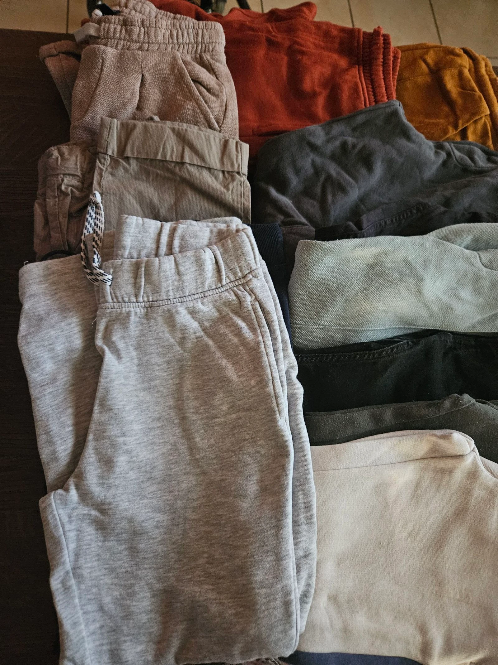 Clothing lot – photo 9